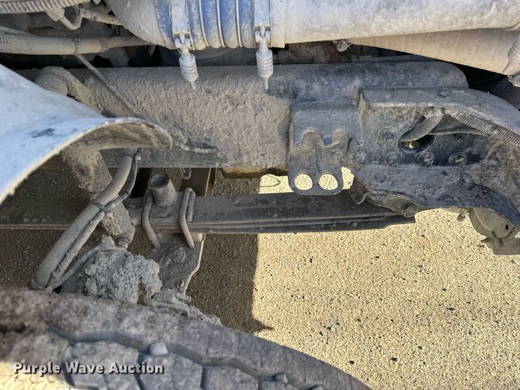 image for item DR5135 2008 Freightliner Columbia  water truck