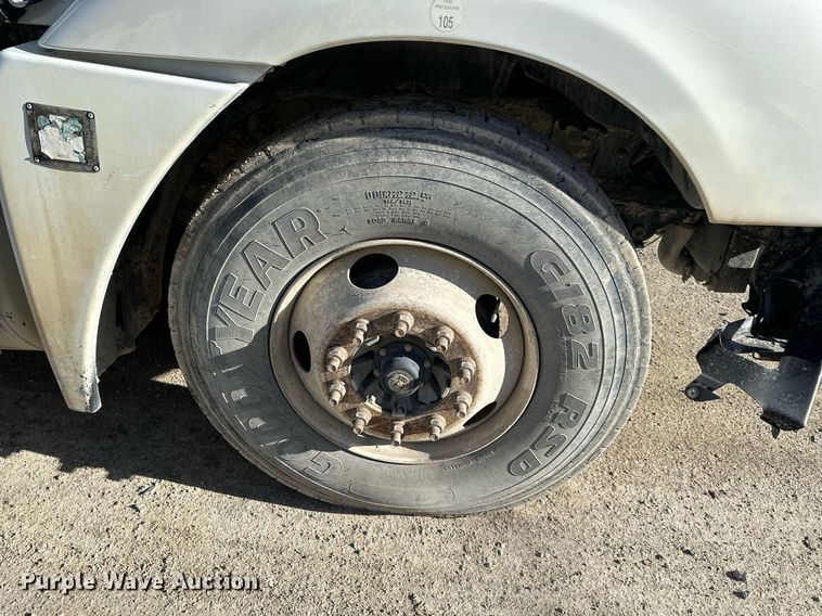 image for item DR5135 2008 Freightliner Columbia  water truck