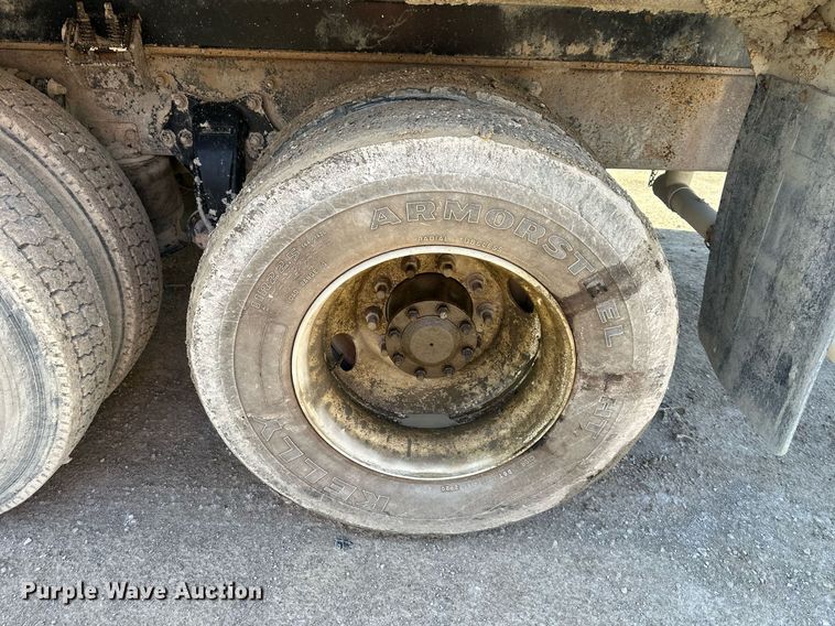 image for item DR5135 2008 Freightliner Columbia  water truck