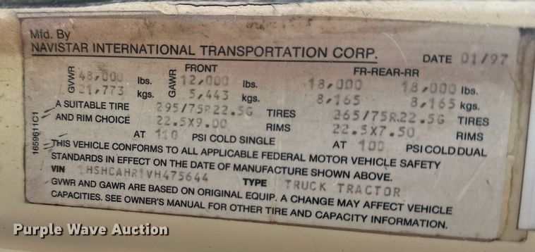 image for item DR5136 1997 International 8100  water truck