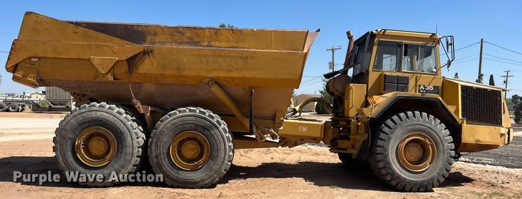 image for item DR5541 1989 Volvo A35  haul truck