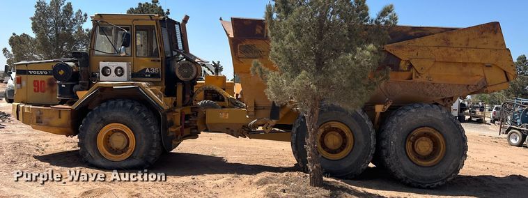 image for item DR5541 1989 Volvo A35  haul truck