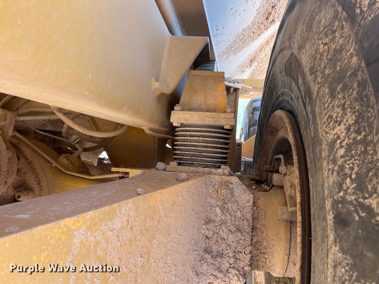 image for item DR5541 1989 Volvo A35  haul truck