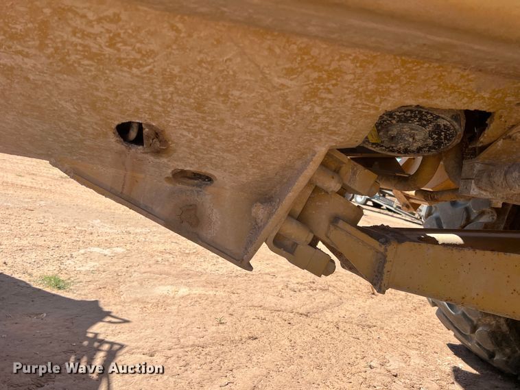 image for item DR5541 1989 Volvo A35  haul truck