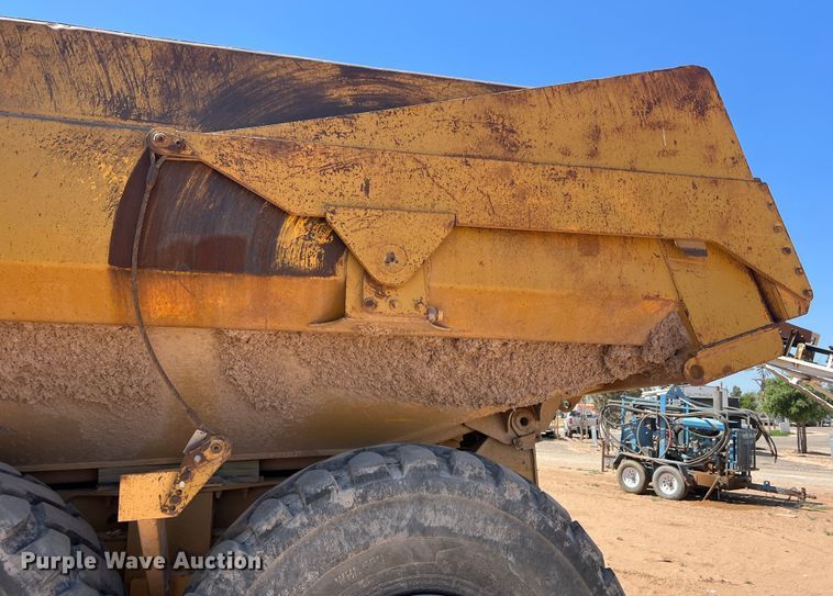 image for item DR5541 1989 Volvo A35  haul truck