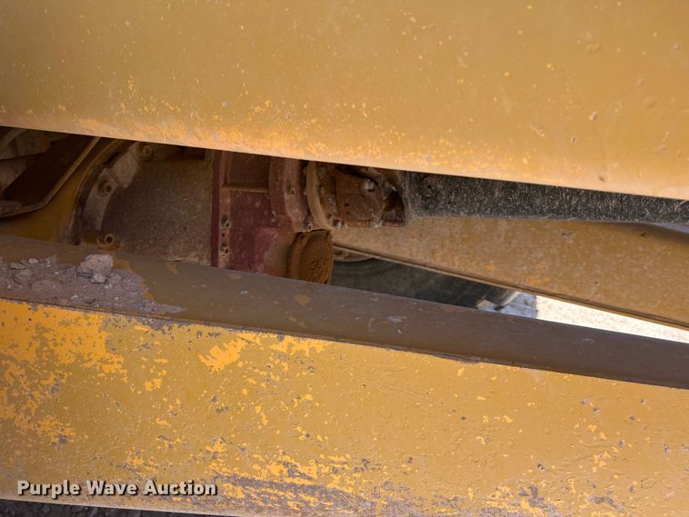 image for item DR5541 1989 Volvo A35  haul truck