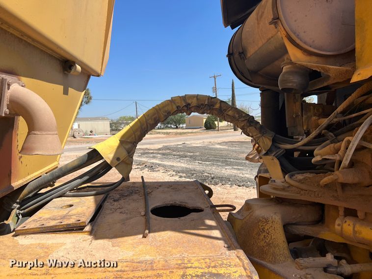 image for item DR5541 1989 Volvo A35  haul truck