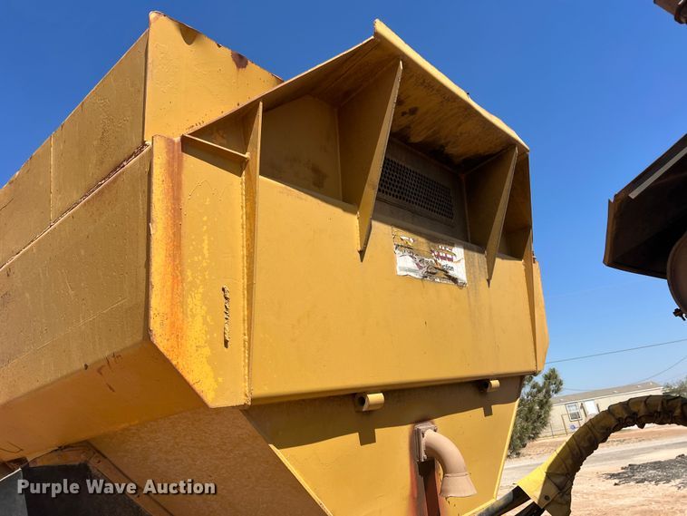 image for item DR5541 1989 Volvo A35  haul truck