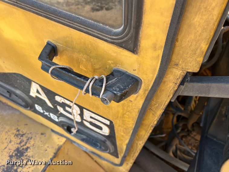 image for item DR5541 1989 Volvo A35  haul truck