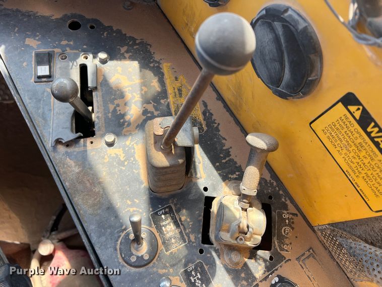 image for item DR5541 1989 Volvo A35  haul truck