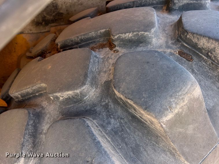 image for item DR5541 1989 Volvo A35  haul truck