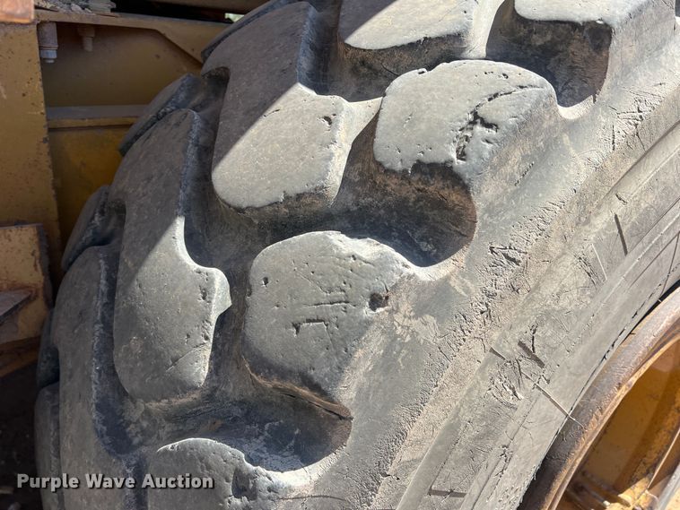 image for item DR5541 1989 Volvo A35  haul truck