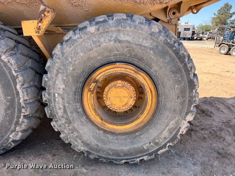 image for item DR5541 1989 Volvo A35  haul truck