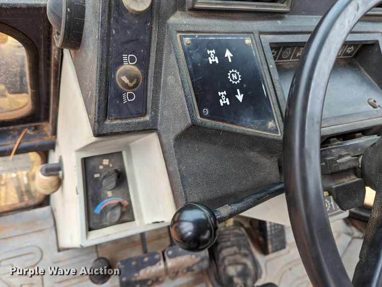 image for item DR6847 1995 Caterpillar 416B  backhoe