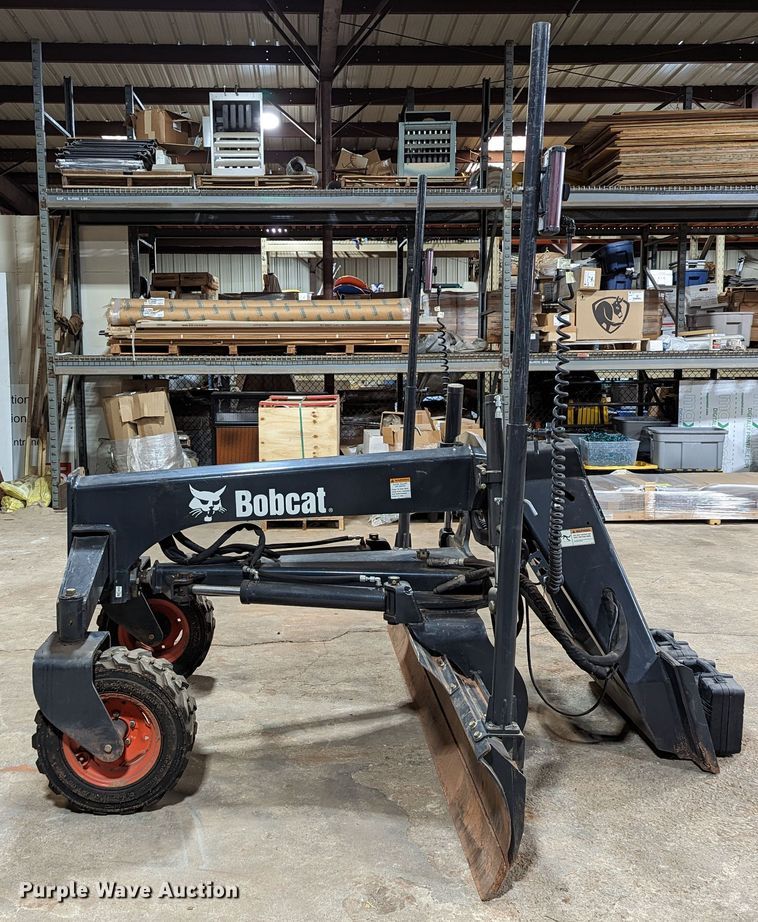 image for item DR6894 2014 Bobcat Grader 108  skid steer grader
