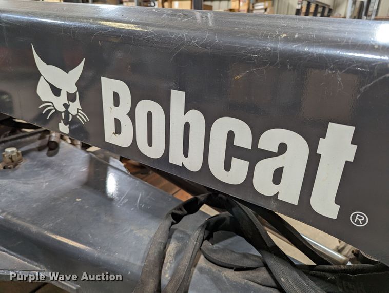 image for item DR6894 2014 Bobcat Grader 108  skid steer grader