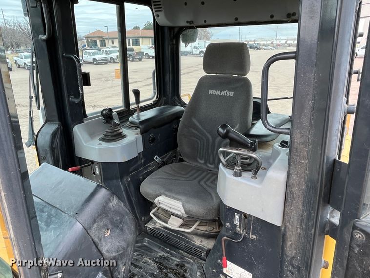image for item DS1789 2008 Komatsu D51EX-22  dozer