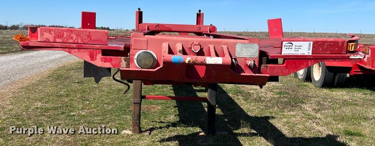 image for item DS2849 2000 Custom  oilfield trailer