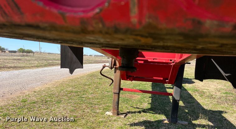 image for item DS2849 2000 Custom  oilfield trailer