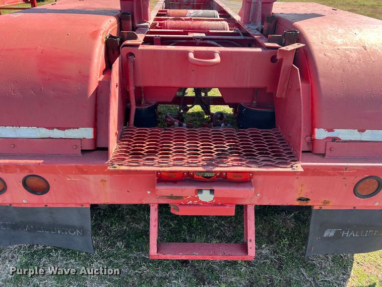 image for item DS2849 2000 Custom  oilfield trailer