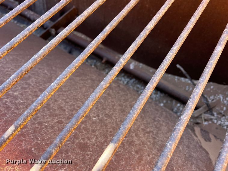 image for item DS2855 Etnyre  chip spreader