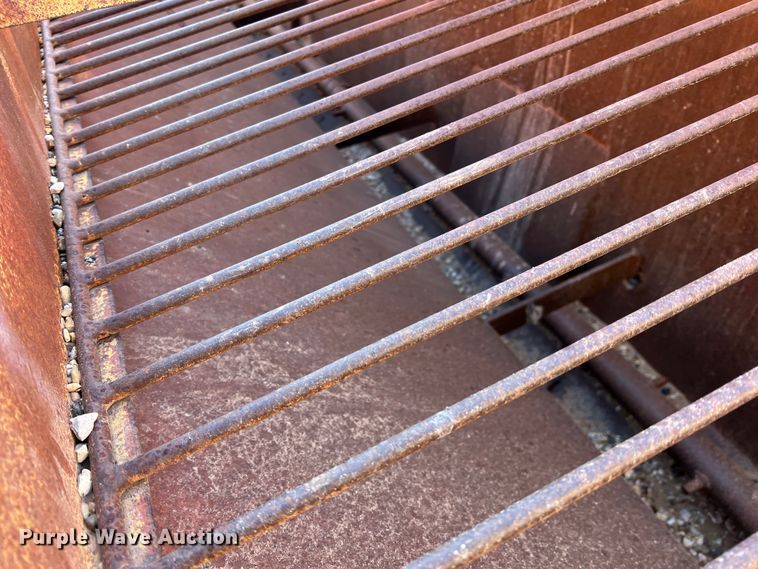 image for item DS2855 Etnyre  chip spreader