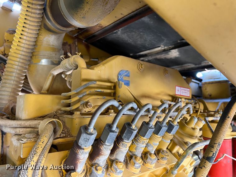 image for item DS2855 Etnyre  chip spreader