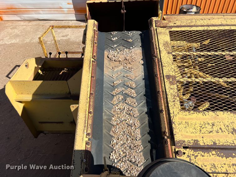 image for item DS2855 Etnyre  chip spreader