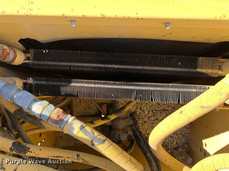 image for item DS2855 Etnyre  chip spreader