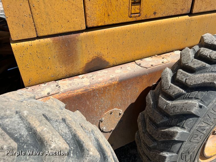 image for item DS2875 1988 John Deere 670B  motor grader