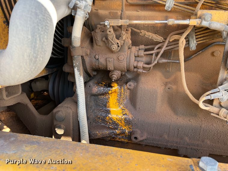 image for item DS2875 1988 John Deere 670B  motor grader