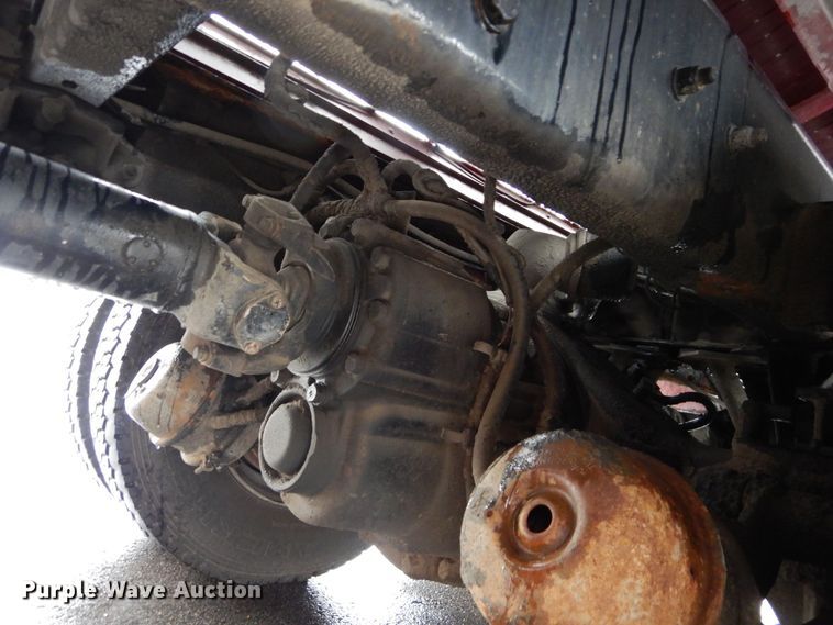 image for item DS6319 2005 Kenworth T800  hydrovac truck