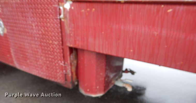 image for item DS6319 2005 Kenworth T800  hydrovac truck