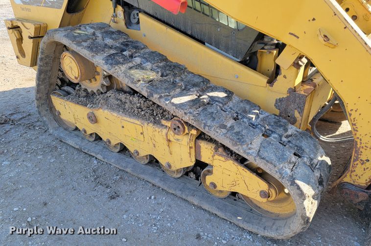 image for item HG9465 2013 Caterpillar 299D XHP  tracked skid steer loader