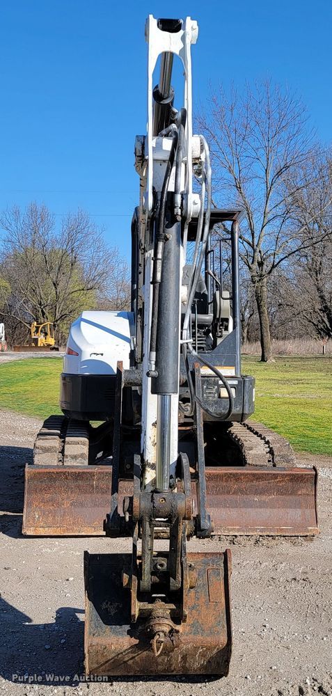 image for item HG9466 2013 Bobcat E50  mini excavator