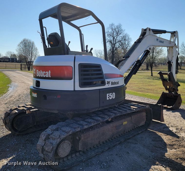 image for item HG9466 2013 Bobcat E50  mini excavator