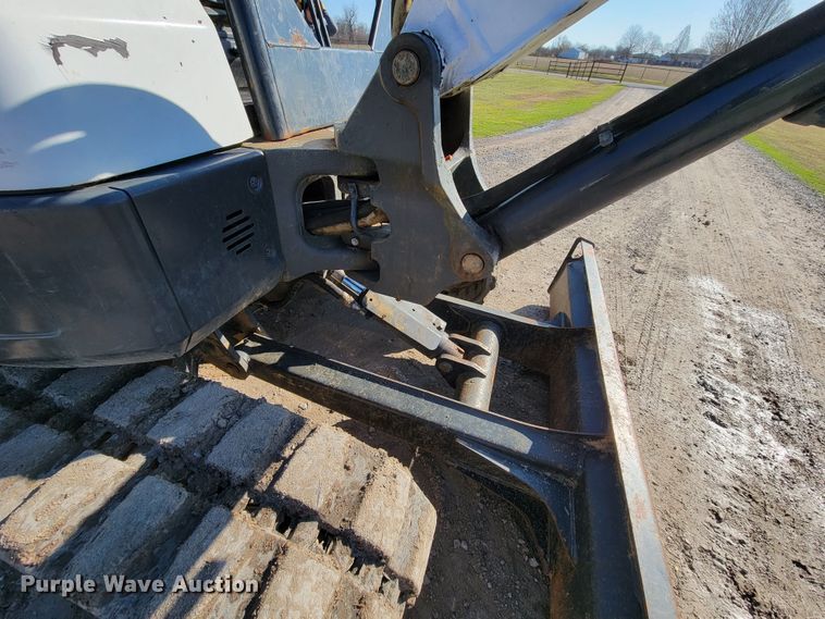 image for item HG9466 2013 Bobcat E50  mini excavator