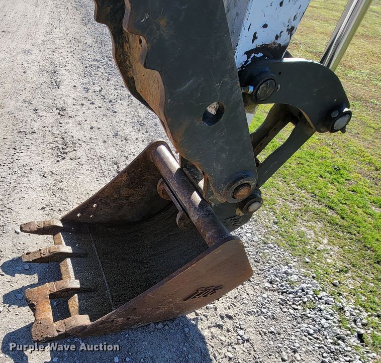 image for item HG9466 2013 Bobcat E50  mini excavator