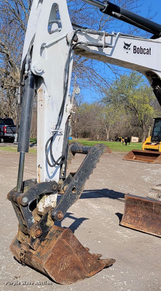 image for item HG9466 2013 Bobcat E50  mini excavator