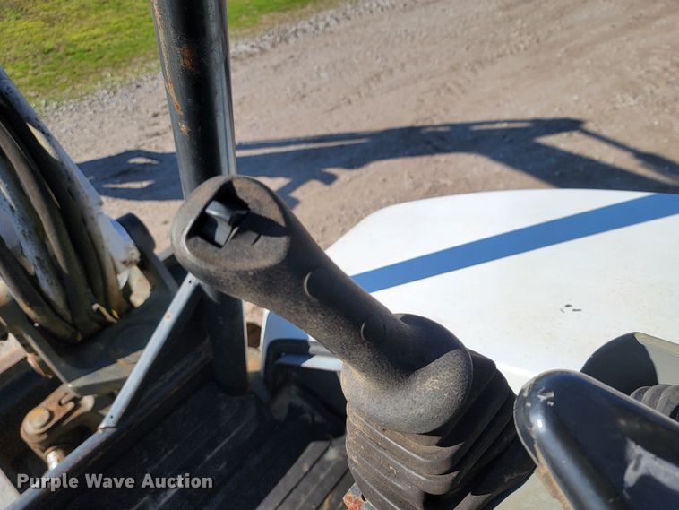 image for item HG9466 2013 Bobcat E50  mini excavator