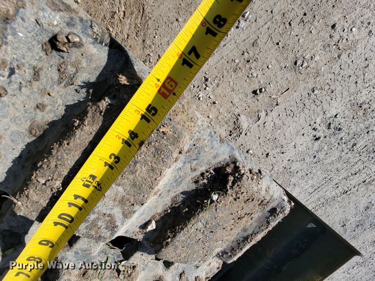 image for item HG9466 2013 Bobcat E50  mini excavator