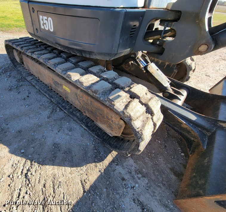 image for item HG9466 2013 Bobcat E50  mini excavator