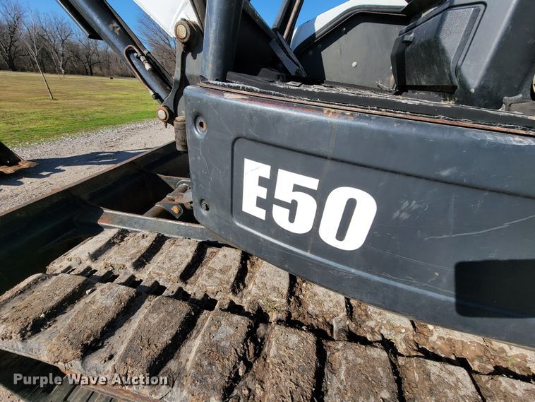 image for item HG9466 2013 Bobcat E50  mini excavator