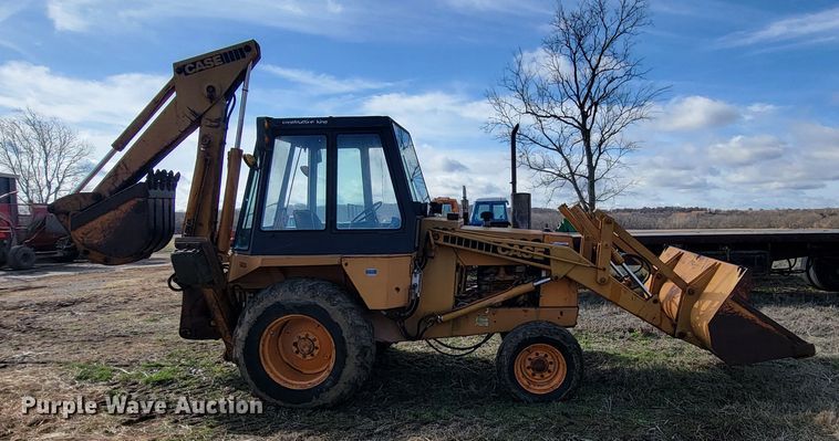 image for item HG9483 Case 580C  backhoe