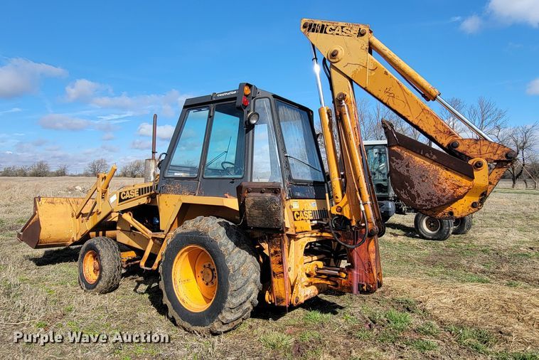 image for item HG9483 Case 580C  backhoe