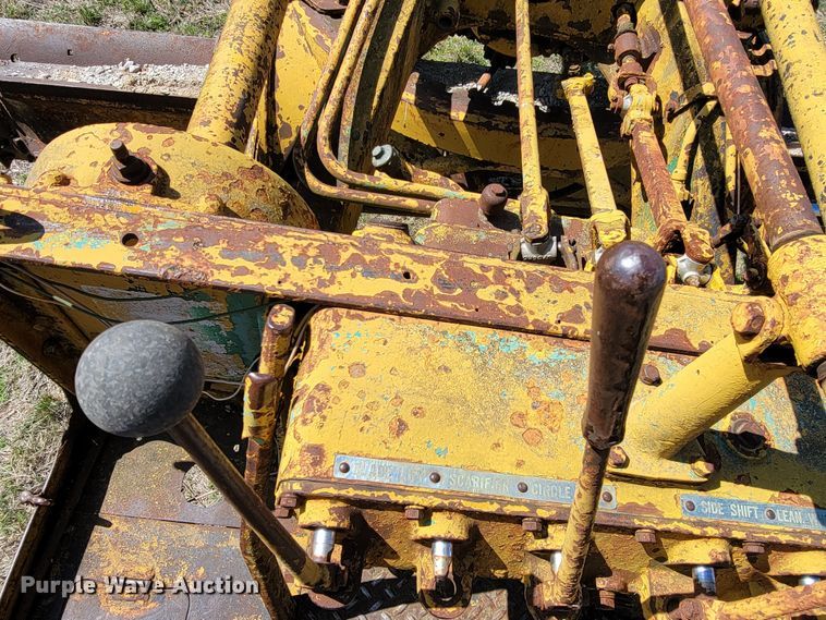 image for item HG9498 1955 Caterpillar 12  rigid frame motor grader