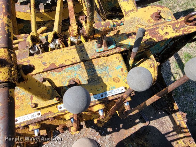 image for item HG9498 1955 Caterpillar 12  rigid frame motor grader