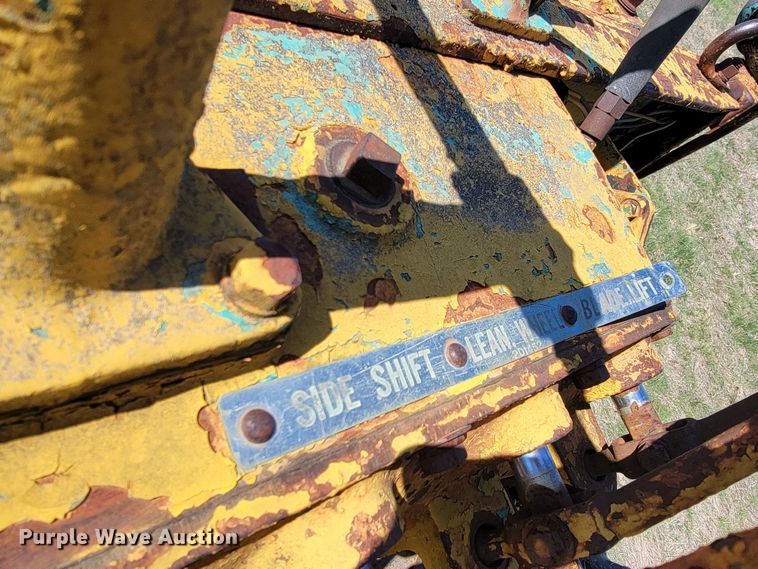 image for item HG9498 1955 Caterpillar 12  rigid frame motor grader