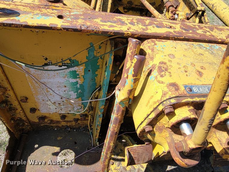 image for item HG9498 1955 Caterpillar 12  rigid frame motor grader