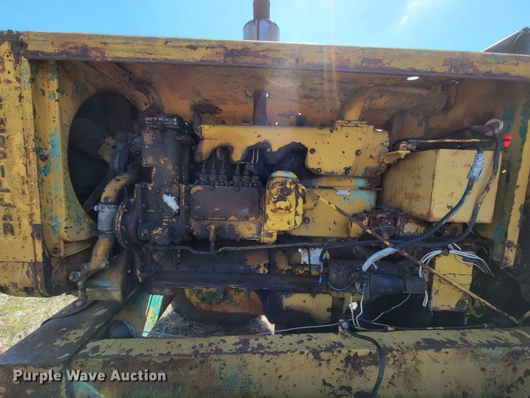 image for item HG9498 1955 Caterpillar 12  rigid frame motor grader
